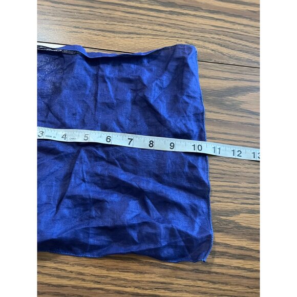 Set of six square and rectangle vintage scarves - Picture 4 of 16